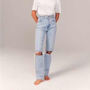 Abercrombie 90s Ultra High Rise Straight Ripped Jean
